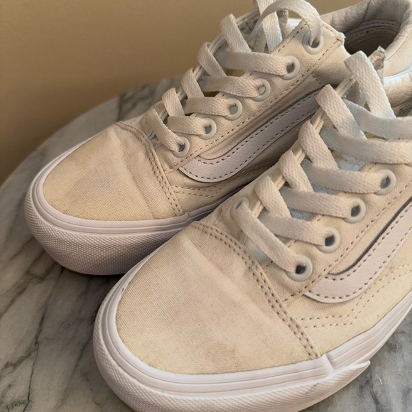 Vans Women’s Old Skool Stackform Size 5 Skate Shoe Marshmallow Cream Off White - Picture 6 of 12